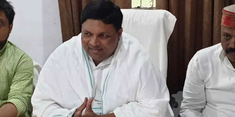 jharkhand-agriculture-minister-badal-patralekh-93060026