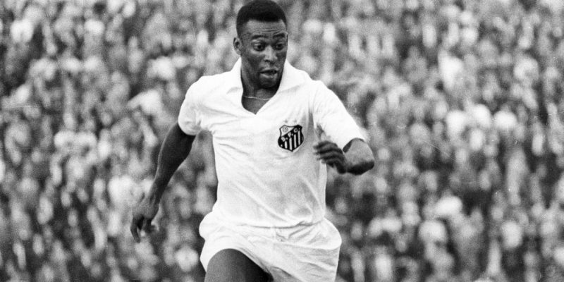 pele-fc-santos-1968-1671704089-98899